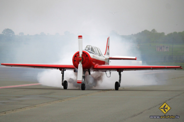 Yakovlev (Aerostar) Yak-52